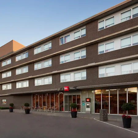 Ibis Barcelona Aeropuerto Hotel *