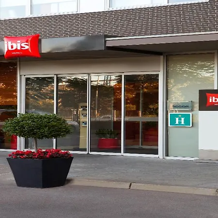 Ibis Barcelona Aeropuerto *
