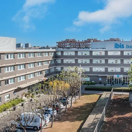Ibis Barcelona Aeropuerto Hotel *