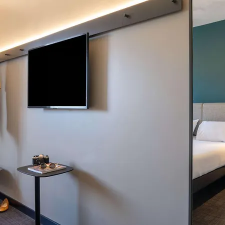 Ibis Barcelona Aeropuerto Hotel *