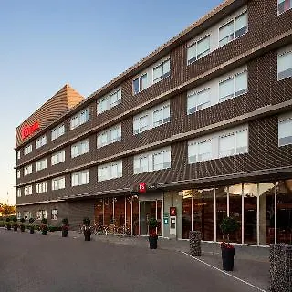 Ibis Barcelona Aeropuerto Hotel *