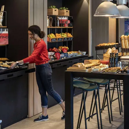 Ibis Barcelona Aeropuerto Ξενοδοχείο *